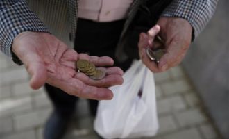 Πάνω από 95 εκατ. Ευρωπαίοι διατρέχουν κίνδυνο φτώχειας και κοινωνικού αποκλεισμού – Τρίτη στη «μαύρη λίστα» η Ελλάδα