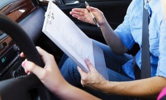 Τι προβλέπει το νέο νομοσχέδιο του υπ. Υποδομών για τα διπλώματα οδήγησης