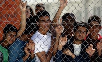 ΣΥΡΙΖΑ: Οι 6 μεγάλες αστοχίες της ιδεοληπτικής ΝΔ για το προσφυγικό