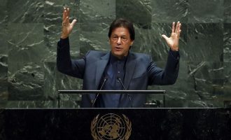 Πρωθυπουργός Πακιστάν: Η Ινδία ετοιμάζει λουτρό αίματος στο Κασμίρ