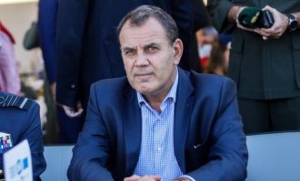 Ο Παναγιωτόπουλος μας είπε την εντολή του πρωθυπουργού – Αδιάβαστος για την Ιντλίμπ