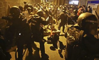 Νέες συγκρούσεις και επεισόδια αστυνομίας-διαδηλωτών στην Καταλονία (φωτο)