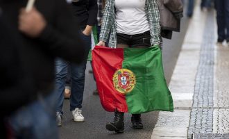 Πορτογαλία: Τι «δείχνουν» οι δημοσκοπήσεις για τις κυριακάτικες βουλευτικές εκλογές