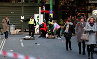 Λονδίνο: Ο δράστης σκότωσε δυο πολίτες πριν τον σκοτώσουν οι αστυνομικοί