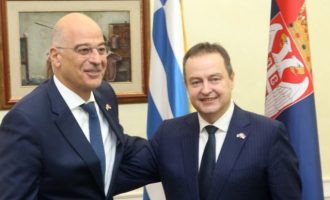 Δένδιας και Ντάτσιτς συμφώνησαν σε τριμερή Ελλάδας, Κύπρου, Σερβίας