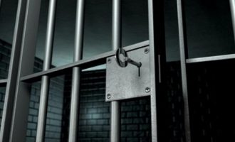 «Σύμπραξη Εκδίκησης»: Στην φυλακή οι έξι που συνελήφθησαν για την τρομοκρατική οργάνωση