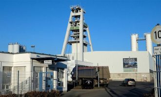 Θρίλερ στη Γερμανία: 30 εργάτες παγιδεύτηκαν σε βάθος 700 μέτρων σε ορυχείο μετά από έκρηξη