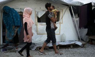 Handelsblatt: «Στην Ελλάδα ξεπροβάλλει μια νέα προσφυγική κρίση»