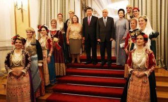«Η Κίνα και η Ελλάδα λάμπουν η μία για την άλλη με τους πολιτισμούς τους»