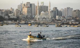 Το Ισραήλ επαναφέρει στα 15 μίλια τη ζώνη αλιείας των ψαράδων της Γάζας