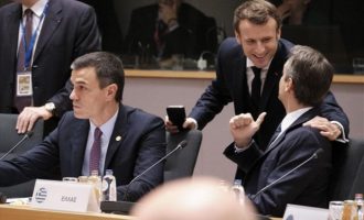 Στήριξη Μακρόν σε Ελλάδα και Κύπρο απέναντι στις τουρκικές προκλήσεις