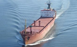 Πληροφορίες ότι το Λιμενικό έπιασε πλοίο που μεταφέρει όπλα από την Τουρκία στην Τρίπολη