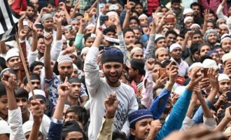 Μεγάλη ανησυχία ότι εκατομμύρια μουσουλμάνοι θα φύγουν από την Ινδία πρόσφυγες