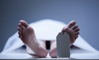 Πρώην υπάλληλος νεκροτομείου πούλησε μέλη πτωμάτων μέσω Facebook