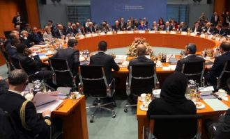 DW: Πολύ δύσκολα η Ελλάδα θα συμμετάσχει σε μελλοντικές διασκέψεις για τη Λιβύη