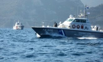 Βυθίστηκε σκάφος με μετανάστες στους Παξούς – Τουλάχιστον τρεις νεκροί