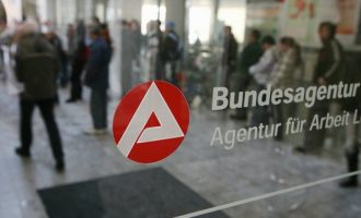 2,8 εκατ. οι άνεργοι στη Γερμανία λόγω κορωνοϊού