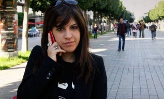 Πέθανε στα 36 της η Τυνήσια μπλόγκερ Λίνα Μπεν Μένι που πρωτοστάτησε στην εξέγερση του 2011