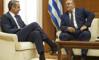 Ο Μητσοτάκης ολοκληρώνει τη Δευτέρα τις συναντήσεις του με τους πολιτικούς αρχηγούς