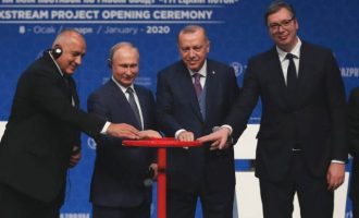 Ρωσική ενεργειακή «εισβολή» στα Βαλκάνια με τις πλάτες της Βουλγαρίας – Πανευτυχής ο Βούτσιτς