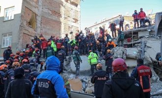 Φονικός σεισμός στην Τουρκία: Ανεβαίνει ο αριθμός των θυμάτων – 29 νεκροί και 1.234 τραυματίες