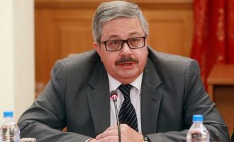 «Δέχομαι απειλές για τη ζωή μου» λέει ο Ρώσος Πρέσβης στην Τουρκία