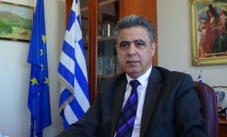 Δήμαρχος Χίου: Δεν μπορεί η κυβέρνηση να ζητά από εμάς να λύσουμε ένα εθνικό πρόβλημα
