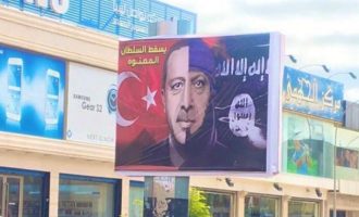 Ο Χαφτάρ έχει γεμίσει την ελεύθερη Λιβύη με γιγαντοαφίσες του τζιχαντιστή Ερντογάν
