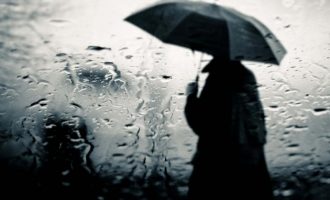 Καιρός: Ισχυρές βροχές και καταιγίδες την Πέμπτη