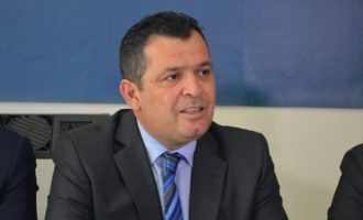 Ο βουλευτής της ΝΔ Μπουκώρος σε προληπτικό περιορισμό επειδή βρέθηκε «πολύ κοντά» με τον Κέλλα