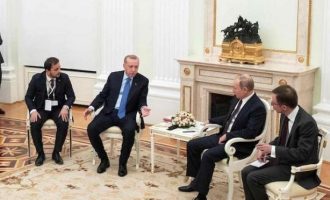 Ο Ερντογάν πρότεινε στον Πούτιν να πάρουν το πετρέλαιο της Συρίας από τον έλεγχο του Τραμπ