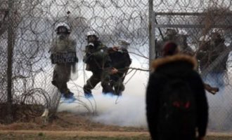 Σχέδιο των Τούρκων να ρίξουν τον φράχτη στον Έβρο με παρακρατικούς υπό αστυνομική κάλυψη