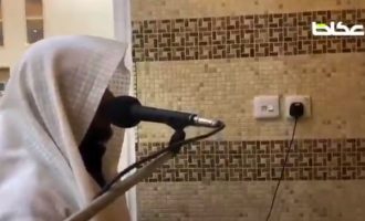 Δείτε πώς γίνεται η προσευχή στα τζαμιά στη Σαουδική Αραβία λόγω Covid-19 (βίντεο)