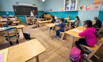 Άνοιξαν τα σχολεία στη Νορβηγία και εκπαιδευτικοί βρέθηκαν θετικοί στον κορωνοϊό