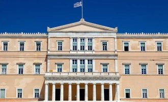 Οι βουλευτές του ΣΥΡΙΖΑ-ΠΣ ζητάνε την άμεση σύγκλιση της Επιτροπής Θεσμών και Διαφάνειας