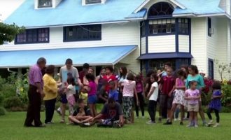 Κορωνοϊός: Εγκλεισμός με 37 παιδιά στο σπίτι για μια οικογένεια στην Κόστα Ρίκα