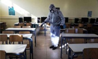 Χαράλαμπος Γώγος: Μετά τις γιορτές θα ανοίξουν τα σχολεία