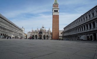 Ιταλία: 1,8 δισ. ευρώ θα χάσει ο τουρισμός από την έλλειψη μόνο Αμερικάνων τουριστών λόγω κορωνοϊού