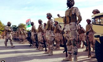 Ο Χαλίφα Χαφτάρ ετοιμάζει μεγάλη επίθεση στο Ισλαμικό Κράτος στη νότια Λιβύη