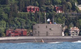 Βαριά οπλισμένο ρωσικό υποβρύχιο στην Ανατολική Μεσόγειο