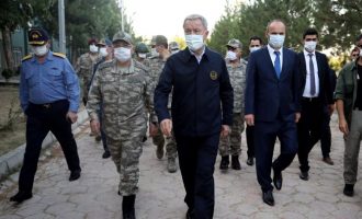 Τουρκικά ΜΜΕ: Στα ελληνοβουλγαρικά σύνορα για επιθεώρηση στρατευμάτων ο Ακάρ