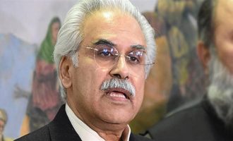 Πακιστάν: Τρίτος υπουργός που βρέθηκε θετικός στον κορωνοϊό