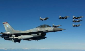 Έξι ελληνικά F-16 πέταξαν κάτω από τα τουρκικά ραντάρ και έφτασαν αθέατα στην Κύπρο