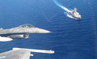 Ισχυρό μήνυμα Ελλάδας-ΗΠΑ στην Τουρκία από την κοινή αεροναυτική άσκηση (βίντεο)