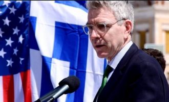 Τζέφρι Πάιατ: Οι ΗΠΑ δεν ζητούν αποστρατιωτικοποίηση των ελληνικών νησιών