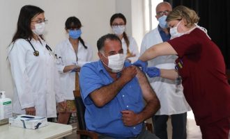 Κορωνοϊός: Η Τουρκία ξεκίνησε δοκιμές του κινεζικού εμβολίου σε πολίτες