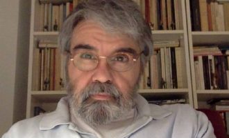 Πέθανε ο δημοσιογράφος Χρίστος Χαραλαμπόπουλος σε ηλικία 58 ετών