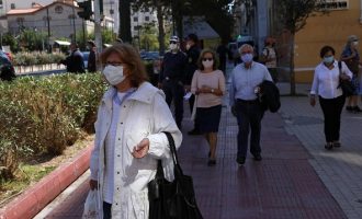 ΣΥΡΙΖΑ: Η κυβέρνηση συνεχίζει την ανεύθυνη στάση απέναντι στην πανδημία