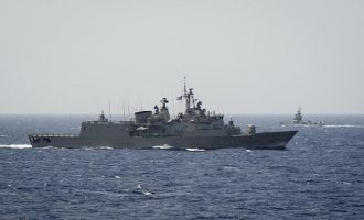 Handelsblatt: Η Ελλάδα να βασιστεί στο Ναυτικό της – Υπερέχει ποιοτικά της Τουρκίας