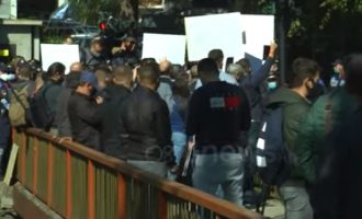 Ισλαμοφασίστες τουρκοπράκτορες Αλβανοτσάμηδες προκάλεσαν επεισόδια λόγω Δένδια